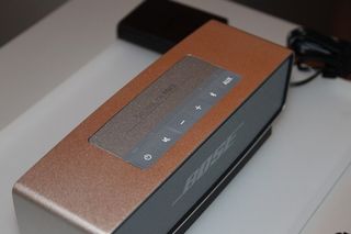 Bose SoundLink Mini Controls