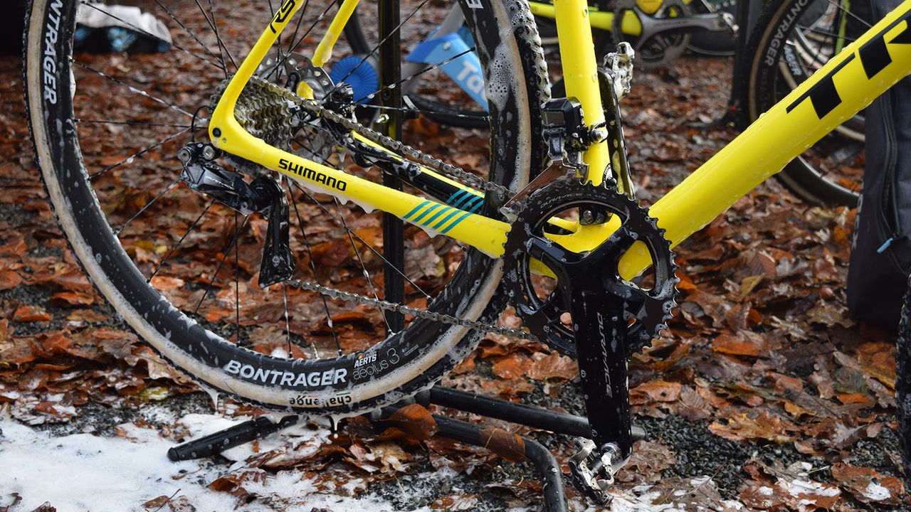 The bikes go through several cleans thoughout the day following warm ups and during the race, with the components taking plenty of abuse
