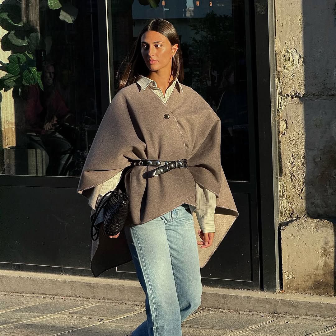 This Is the Outerwear Styling Trick French Women Are Turning to This Winter