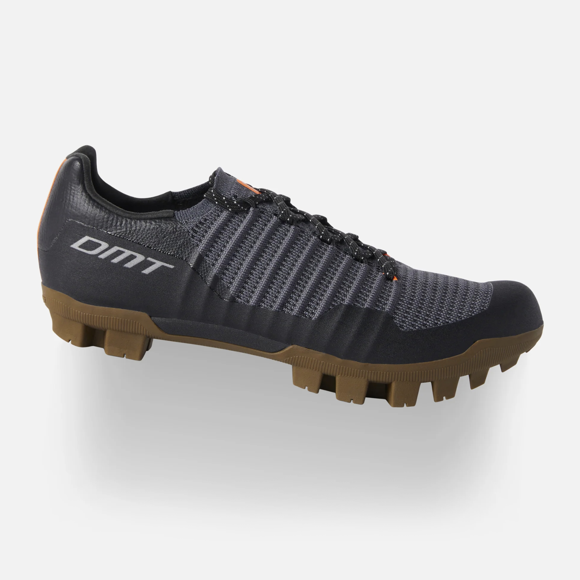 Best indoor cycling shoes - DMT GK1