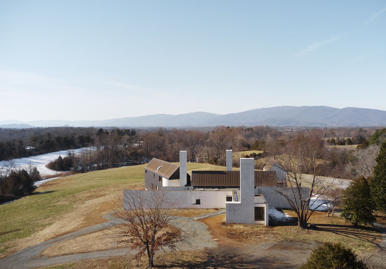 Three chimney house