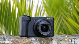 Canon PowerShot V1 compact camera