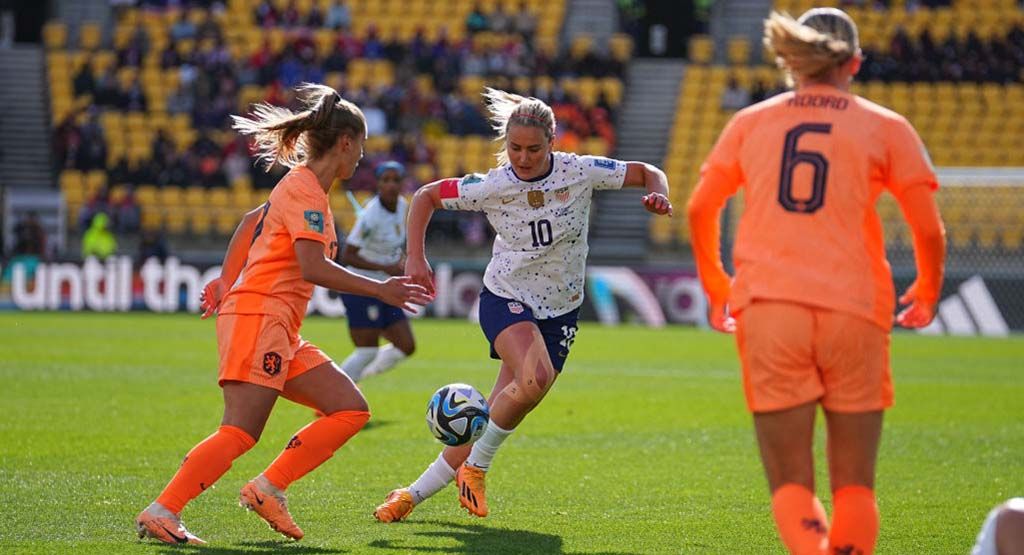 FIFA World Cup: USA Lindsey Horan (10) in action, dribbles the ball vs Netherlands during a Group E match at Wellington Regional Stadium.