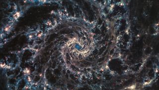 spiral galaxy image highlighting dust lane