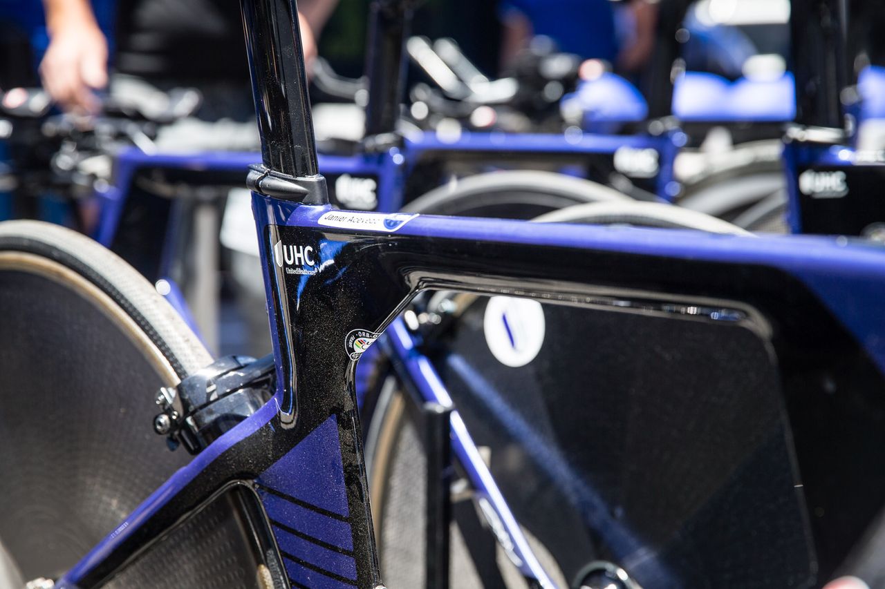 Orbea opt for traditional mounted brakes as opposed to the popular integrated brakes usually seen on TT bikes