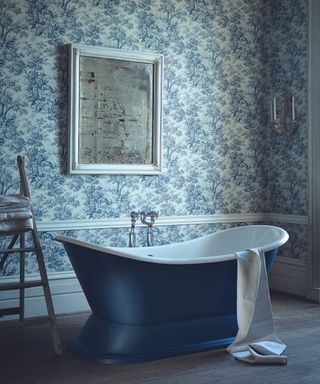 Bathroom decorated with toile wallpaper