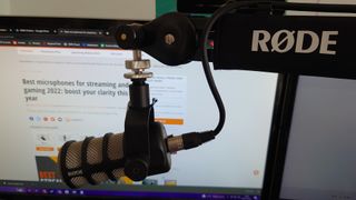 Rode PodMic with PSA1+ Boom Arm