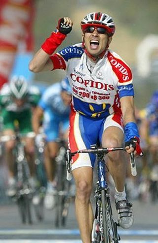 David Moncoutie (Cofidis) wins the second stage of the Vuelta al Pais Vasco