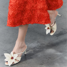 3D flower heels campaign imagery Zara