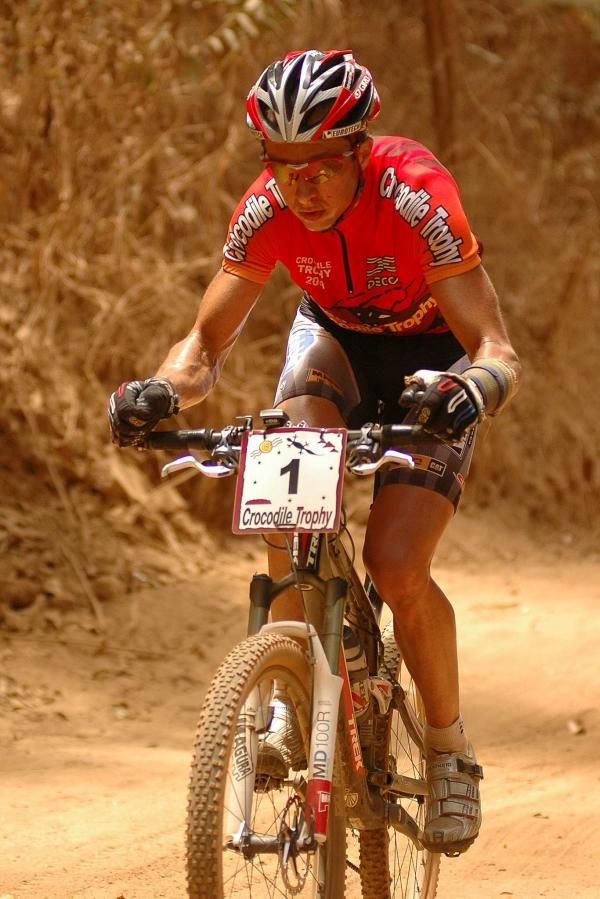 Bart Brentjens fights with everything he has climbing on the CREB Track