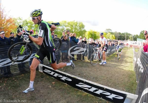 Ryan Trebon (Cannondale p/b Cyclocrossworld) leading at the barriers on lap two