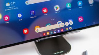 Samsung Galaxy Tab S10 Ultra Circle to Search bottom bar