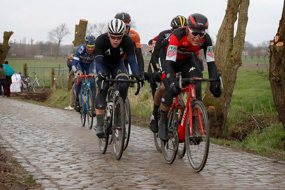 Lasse Norman Hansen (Aqua Blue Sport) and Silvan Dillier (BMC)
