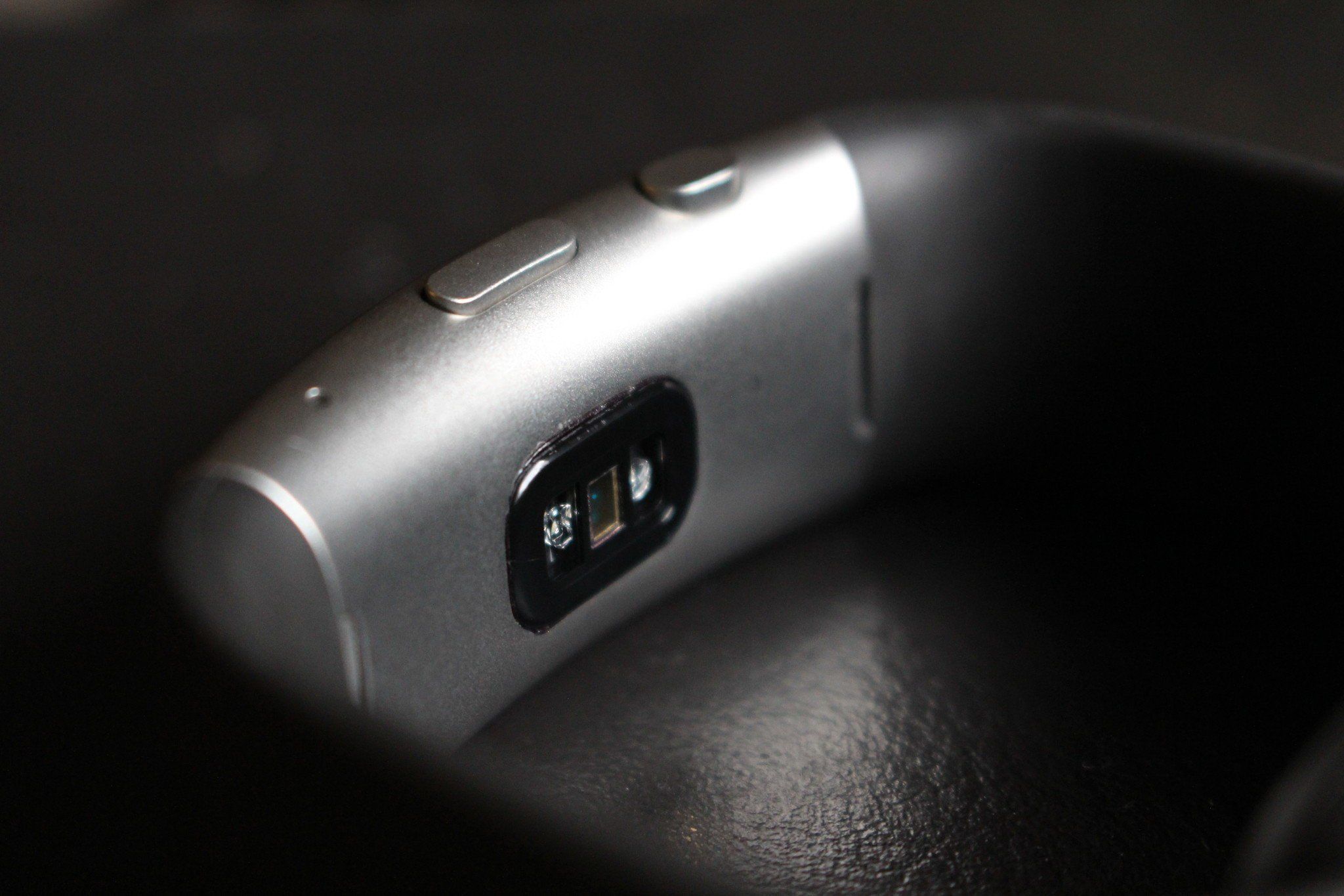 Microsoft patents watch light sensor to track health data | Windows Central