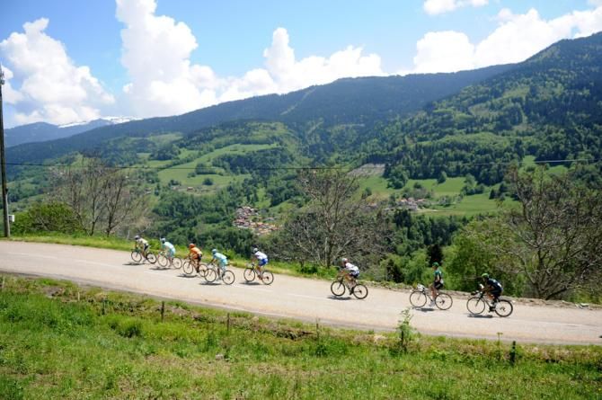 The eight-man break which would decide vie for stage victory in Grenoble