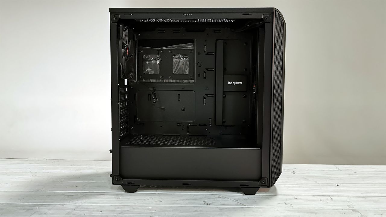 be quiet! Pure Base 500 interior