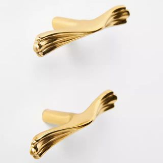 T-bar gold kitchen handles