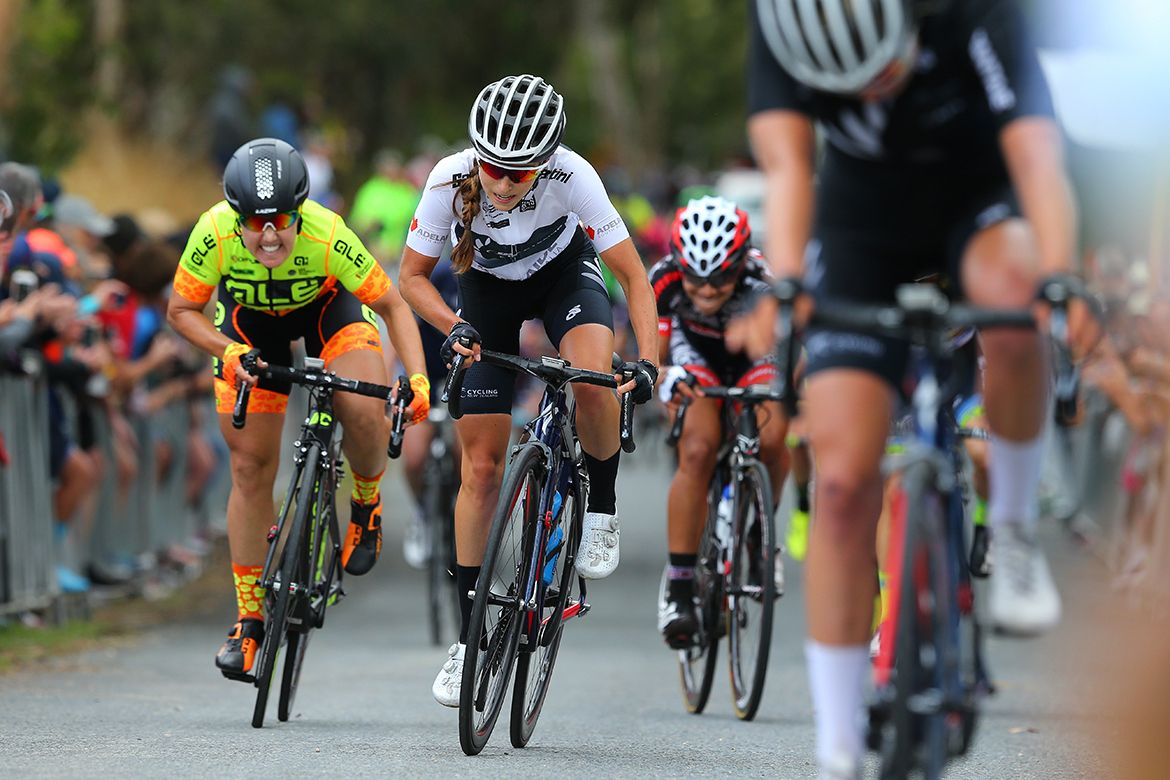 Grace Anderson (New Zealand) trying to put time into her rivals