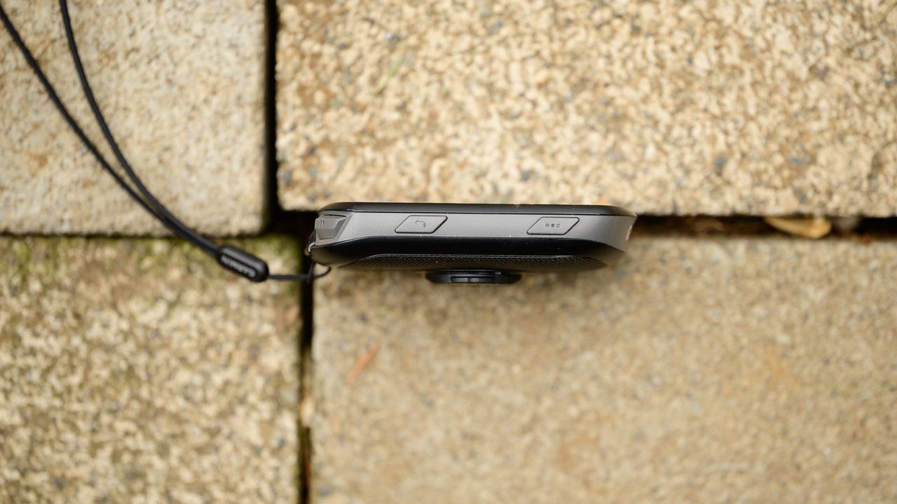 Garmin Edge 540 right side