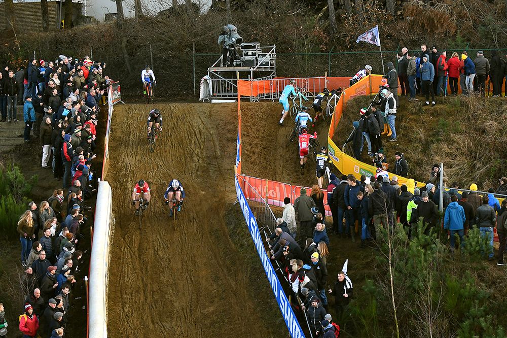 Riders descend in Zolder