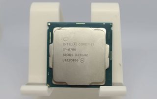 Core i7-8700 gacha edition