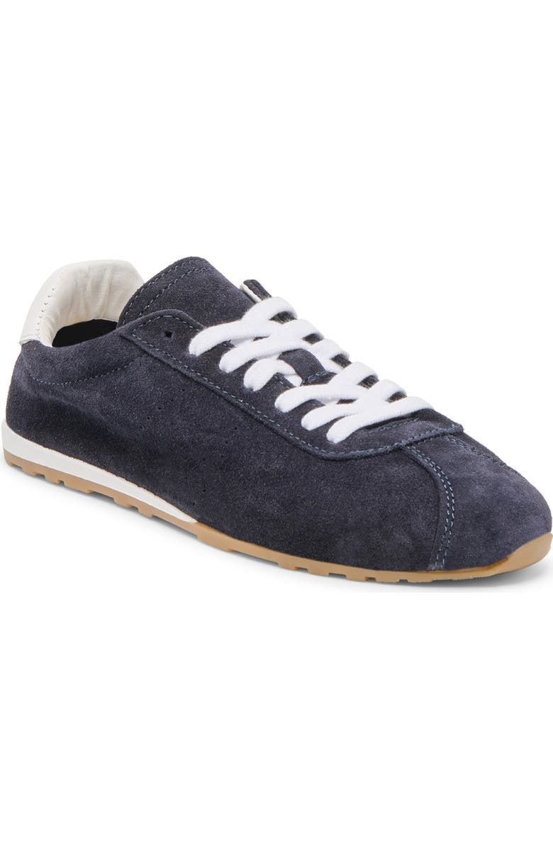 Serina Sneaker