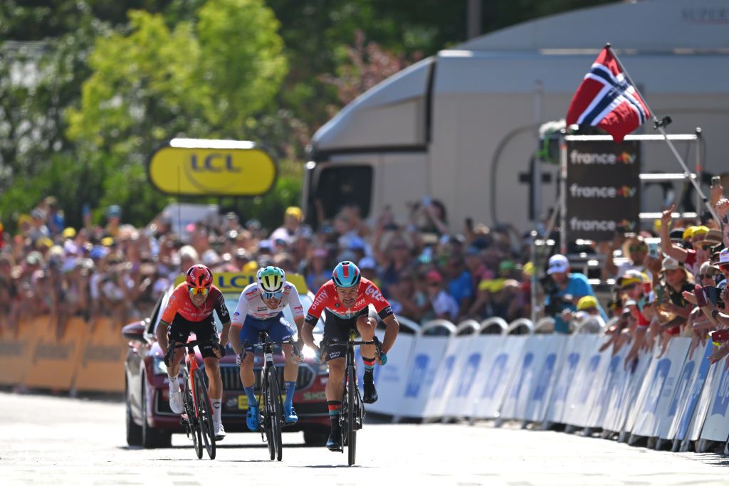 BARCELONNETTE FRANCE JULY 18 LR Michal Kwiatkowski of Poland and Team INEOS Grenadiers Matteo Vercher of France and Team TotalEnergies and Victor Campenaerts of Belgium and Team Lotto Dstny sprint at finish line to win the stage during the 111th Tour de France 2024 Stage 18 a 1795km stage from Gap to Barcelonnette 1134m UCIWT on July 18 2024 in Barcelonnette France Photo by Tim de WaeleGetty Images