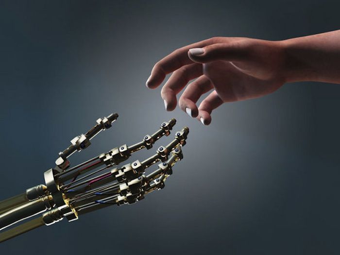 human and robot hands