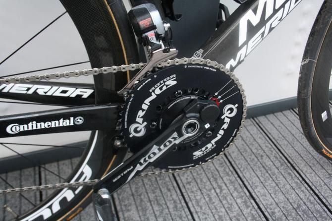 Costa uses ovalised Rotor Q-Rings and the Spanish company's power meter