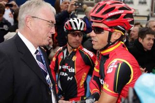 Pat McQuaid and Alberto Contador at the start of the men's road race