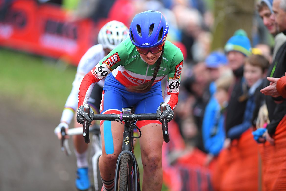 Eva Lechner battles it out with Cant