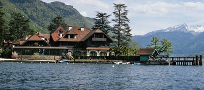 anti package holidays