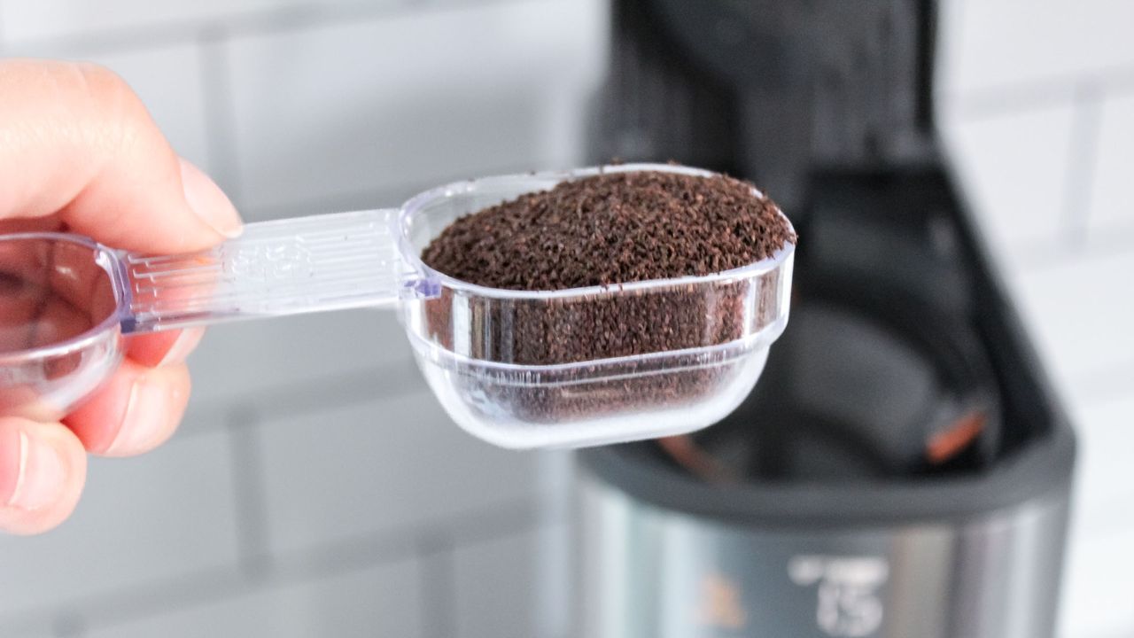 A scoop of coffee