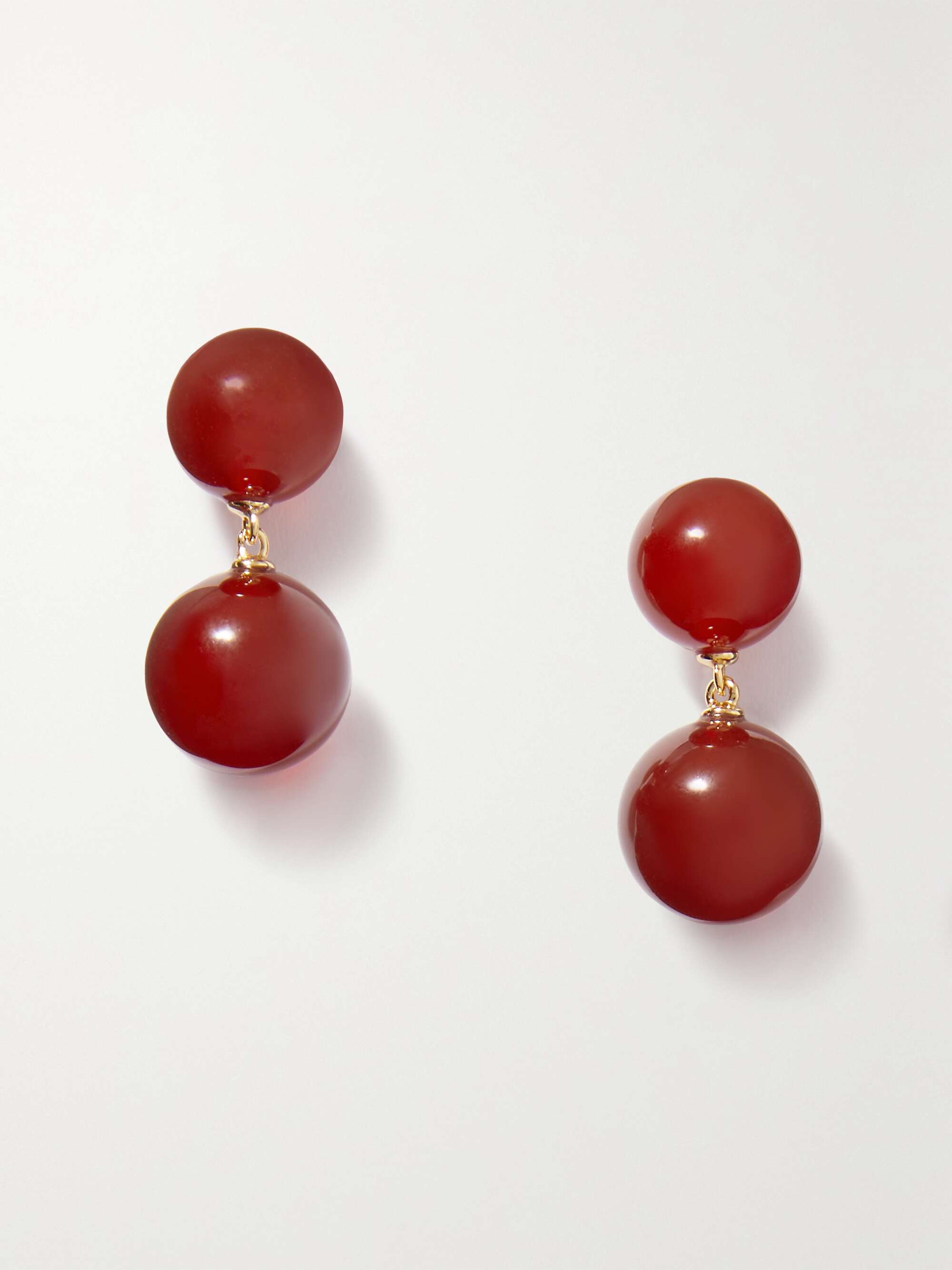 The Hannah-Carnelian earrings in Hannah