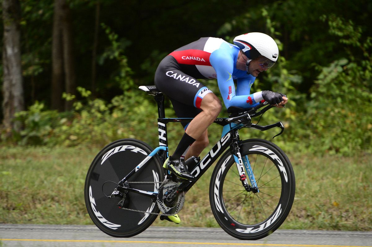 Hugo Houle (Canda)
