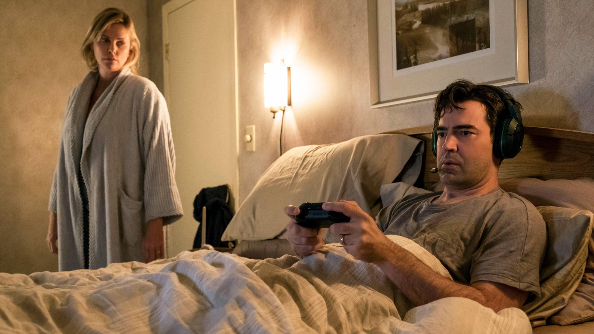 Charlize Theron and Ron Livingston in "Tully" movie (2018)