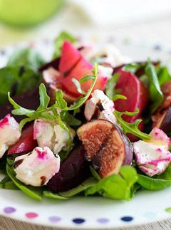 Beetroot and goats cheese salad