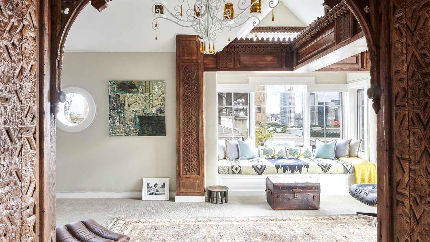 Explore John Lennon's 'lost weekend' apartment A stylish penthouse in