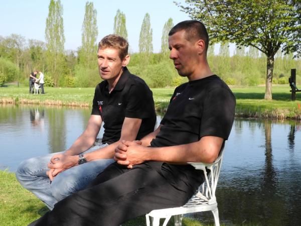 Rolf Aldag and Lars Teutenberg sit down for an equipment talk prior to the 2011 edition of Paris-Roubaix.