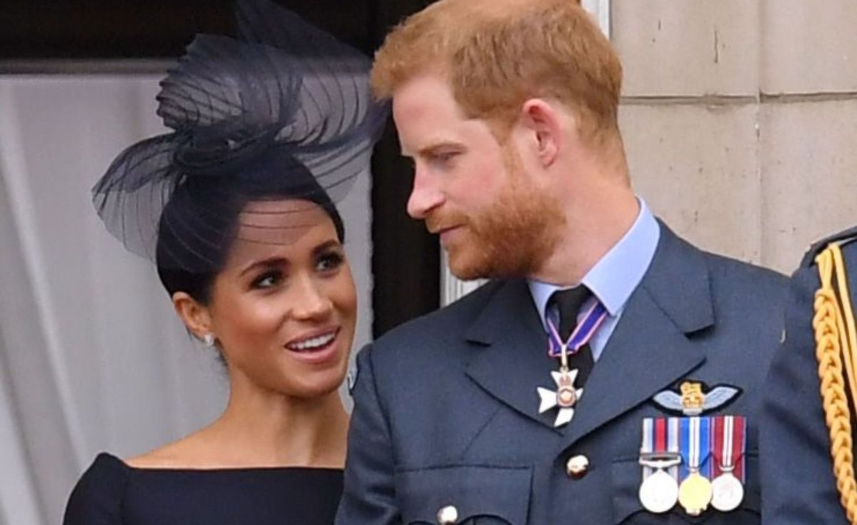 Le prince Harry a apparemment enfreint le protocole royal pour Meghan Markle alors qu'ils sortaient ensemble