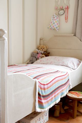 bedroom_children_blanket_teddys