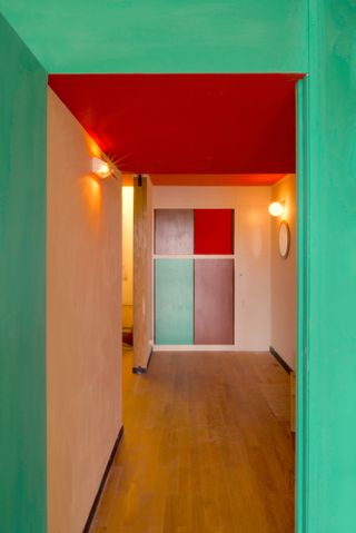 le corbusier apartment renovation by philipp mohr