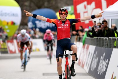 Tao Geoghegan Hart at the Tour of the Alps