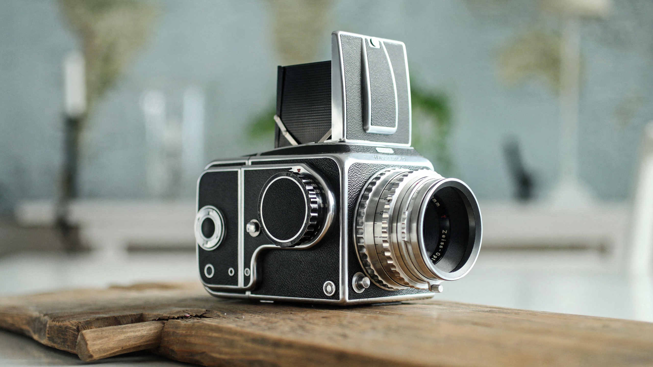 Hasselblad 1000F camera on a dining room table