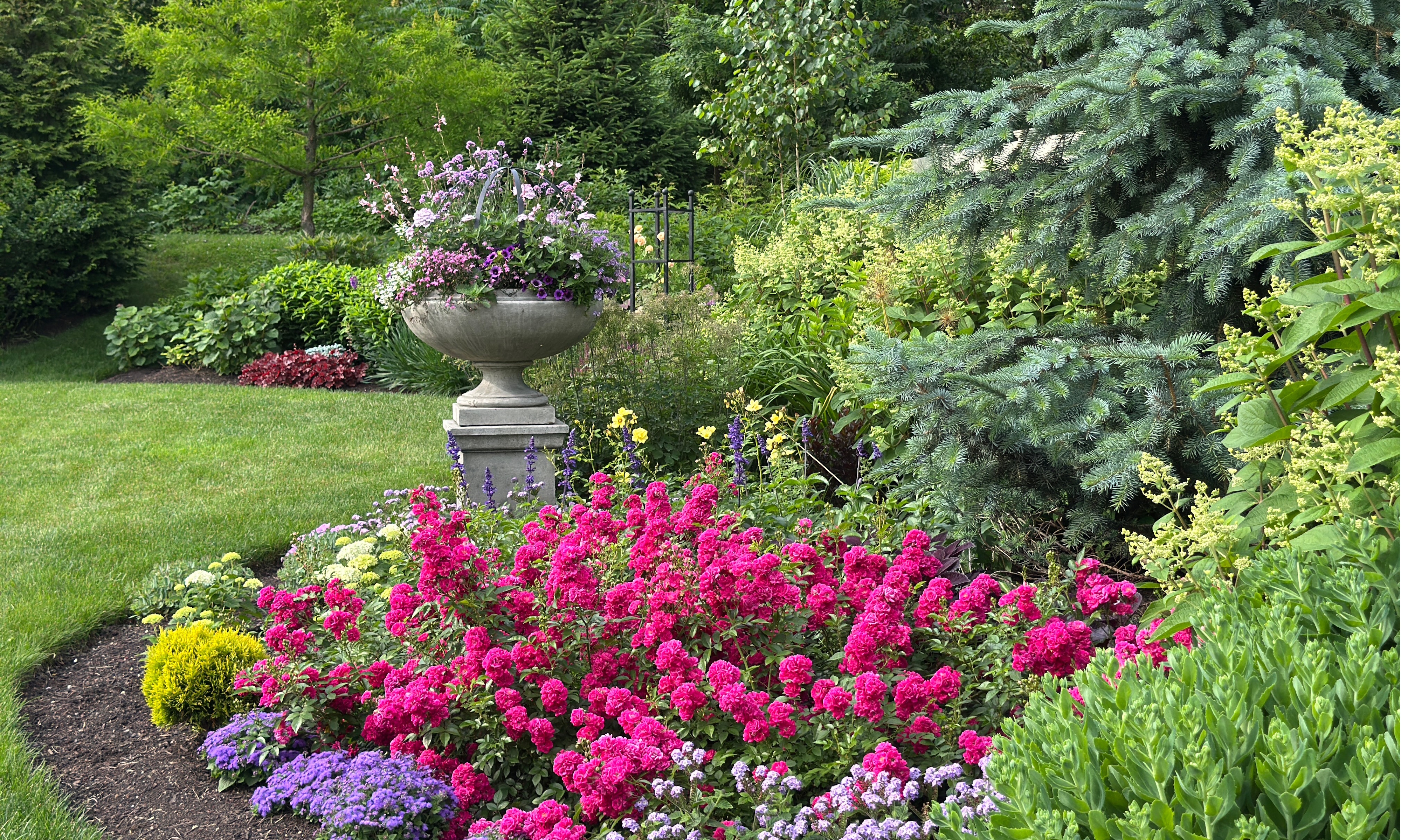 Grow For Me Gardening flower border with pedestal planter