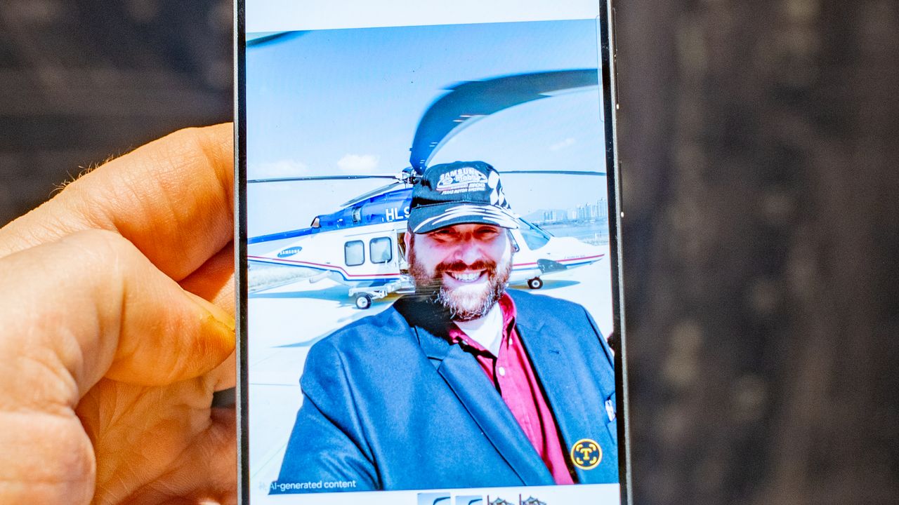 Samsung Galaxy S25 showing photo edited using AI