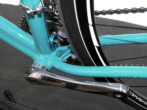 A CNC-machined chainstay yoke