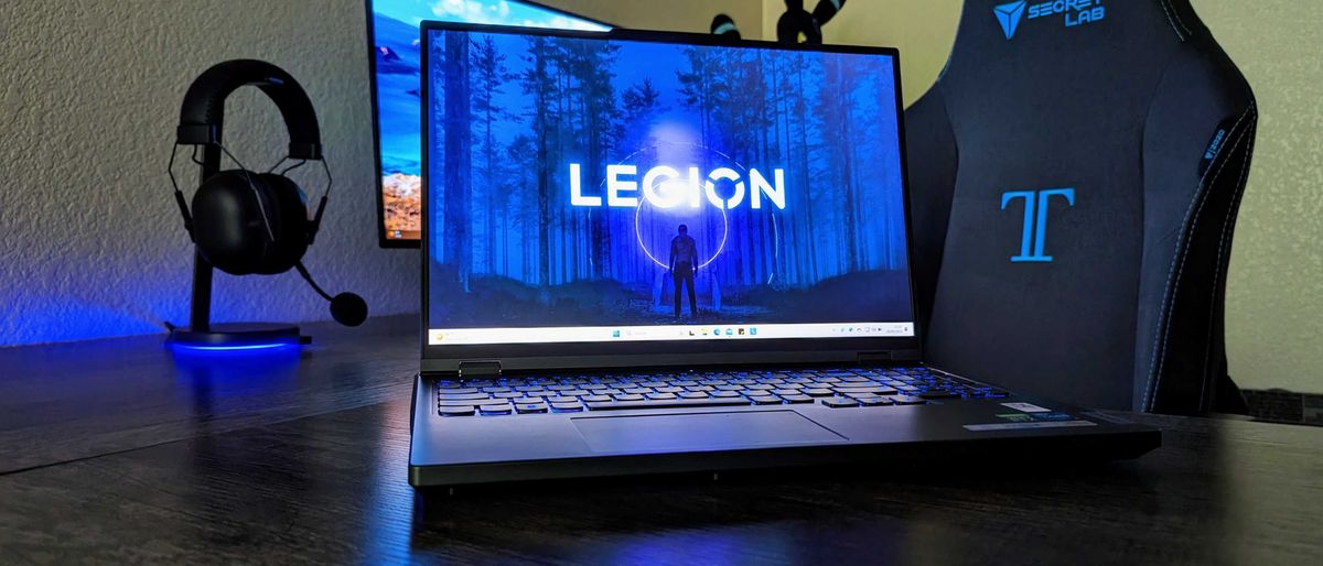 Image of the Lenovo Legion Pro 5i (Gen 8).