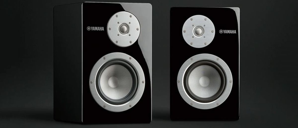 Standmount speakers: Yamaha NS-3000