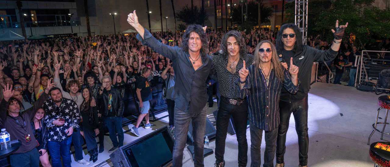 Kiss take a bow in Las Vegas